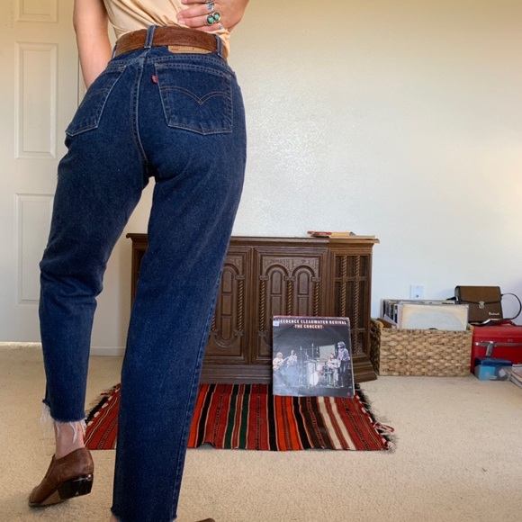 Sold • vintage levi’s 550 jeans - Picture 3 of 4